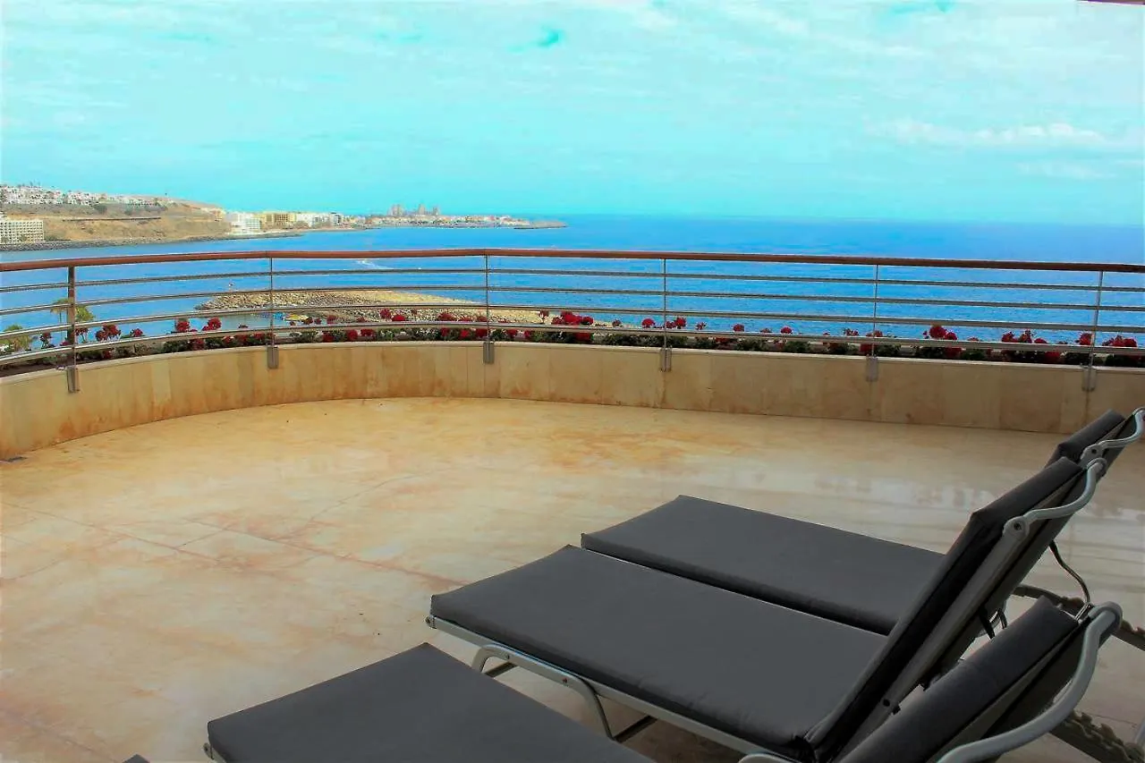 Puerto Anfi- Luxury- Penthouse- Sleeps 9- Amazing Sea Views Aparthotel Mogan