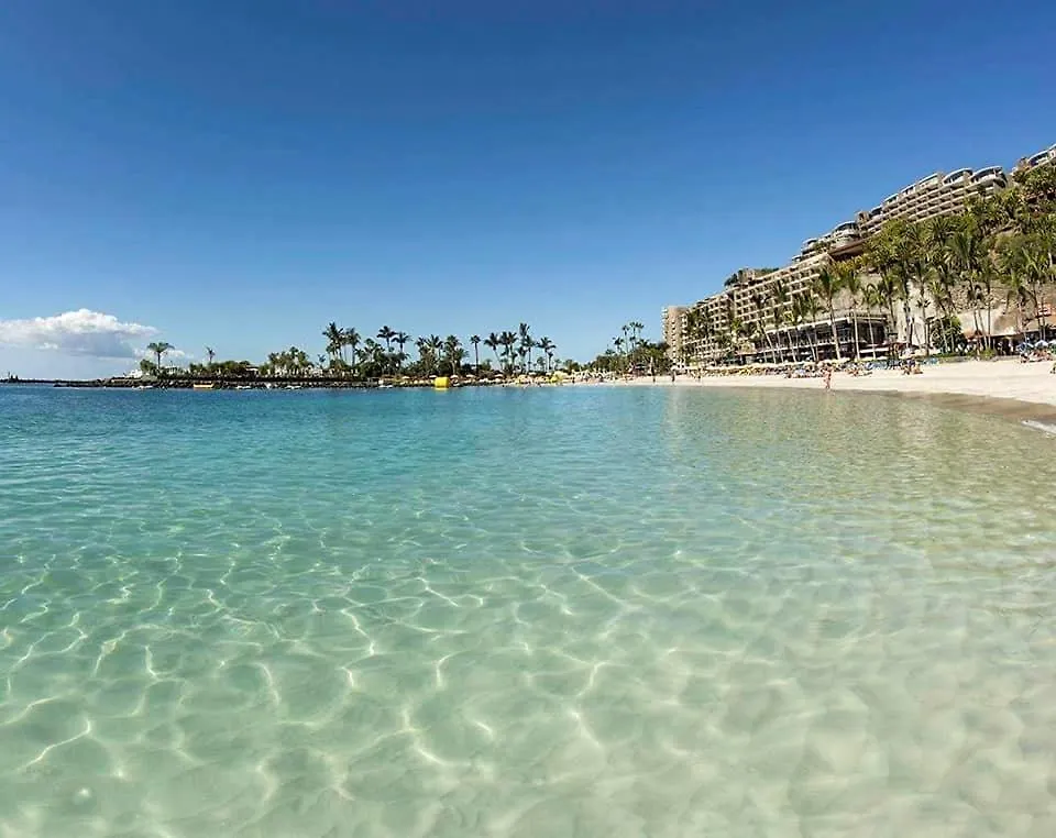 Puerto Anfi- Luxury- Penthouse- Sleeps 9- Amazing Sea Views Aparthotel Mogan Spain